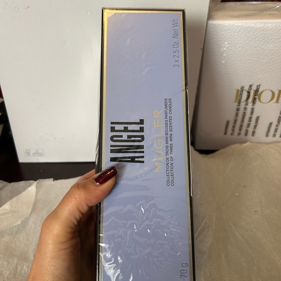 Mugler ALIEN Collection of 3 Scented Candles 3 x 70g Set New in Box!! - Picture 3 of 6